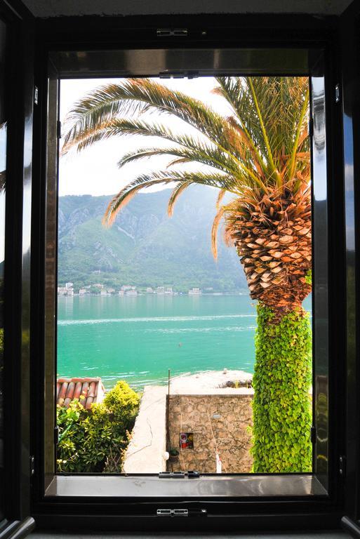 Holiday Home Maris Kotor Eksteriør billede